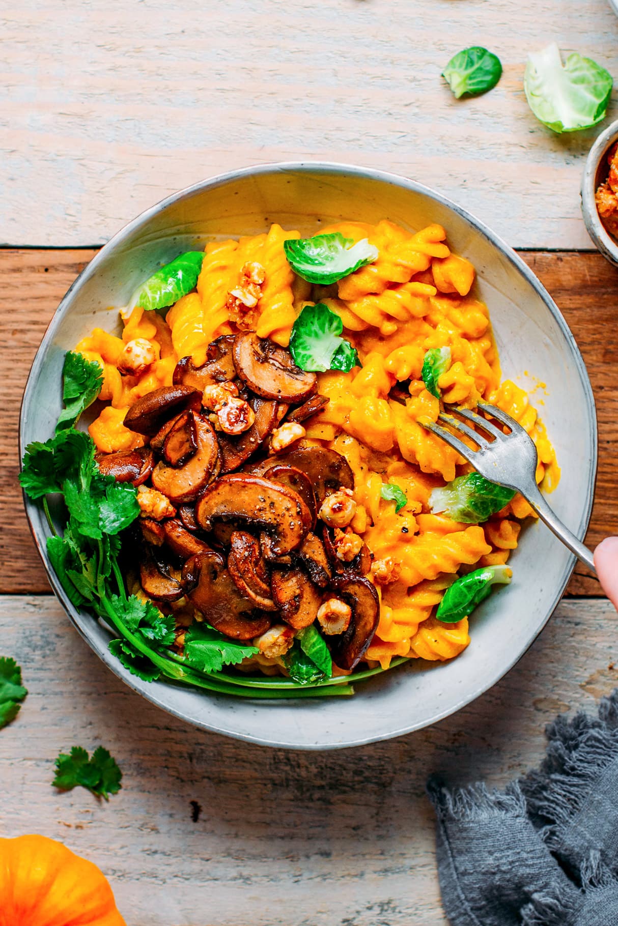 Creamy Pumpkin Pasta with Caramelized Hazelnut Mushrooms