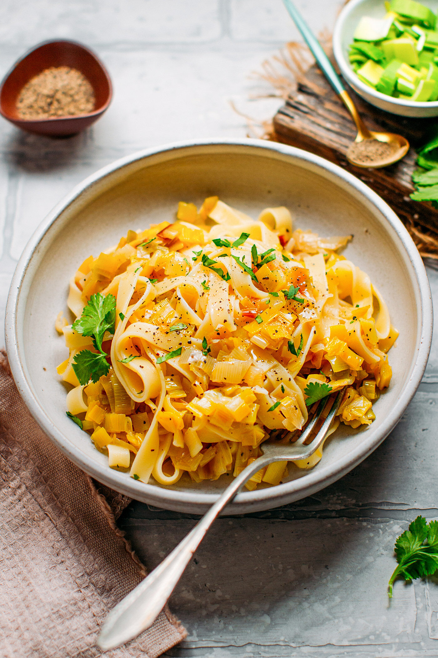 Easy Leek Pasta in a bowl