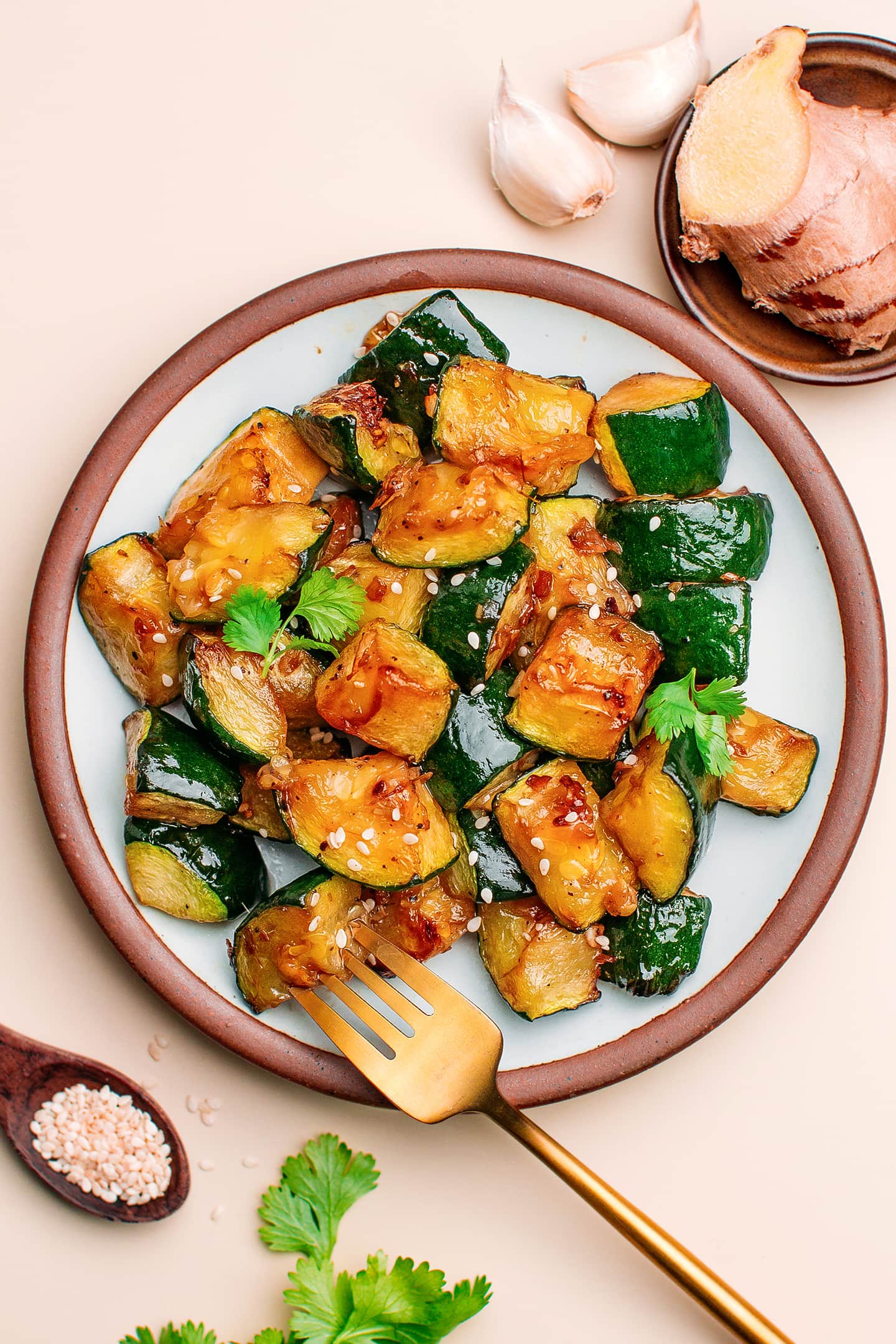 Air fryer zucchini chunks on a plate.