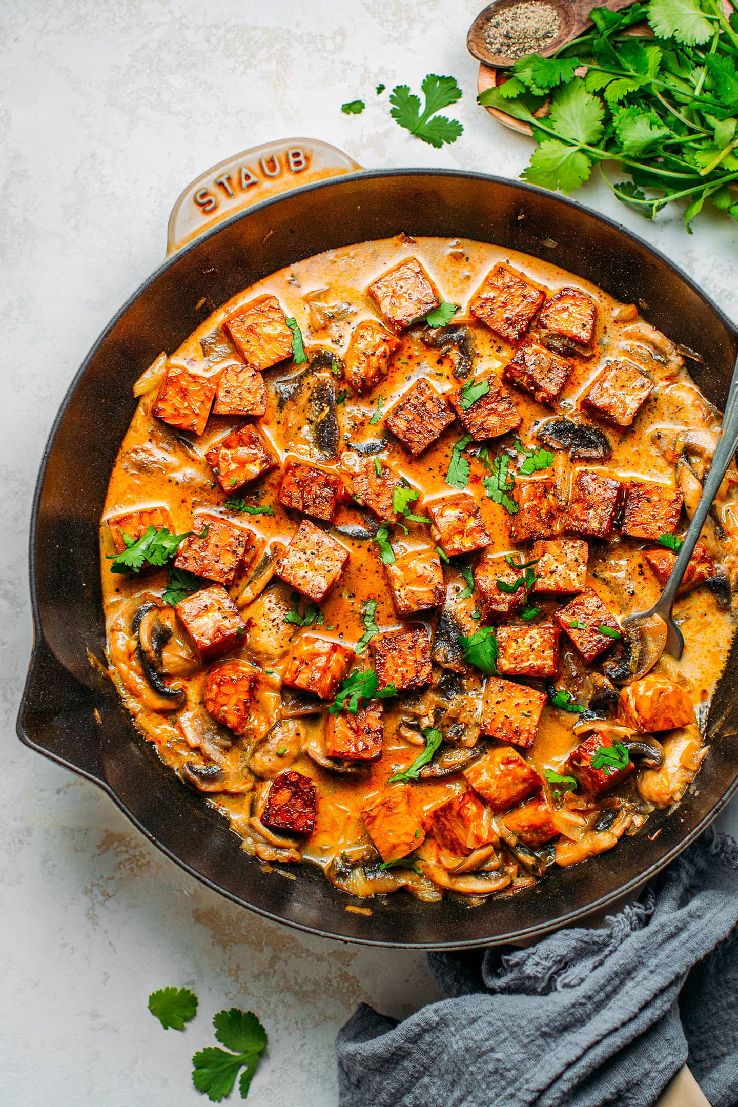 Tempeh in Creamy Mushroom Coconut Sauce